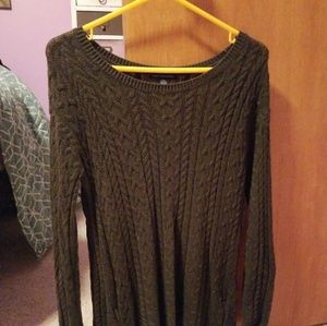 American Eagle sweater